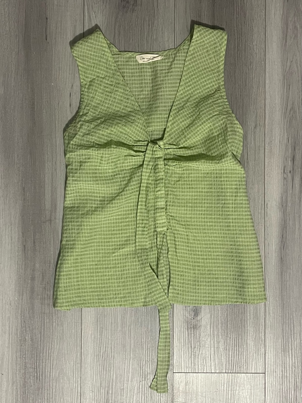 Cute Light Green Bow Top